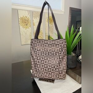 💯 authentic Givenchy brown cloth tote